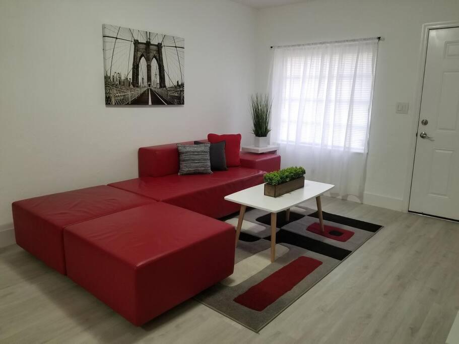My Lovely Home In Miami 15 Minutes From The Beach Exterior photo