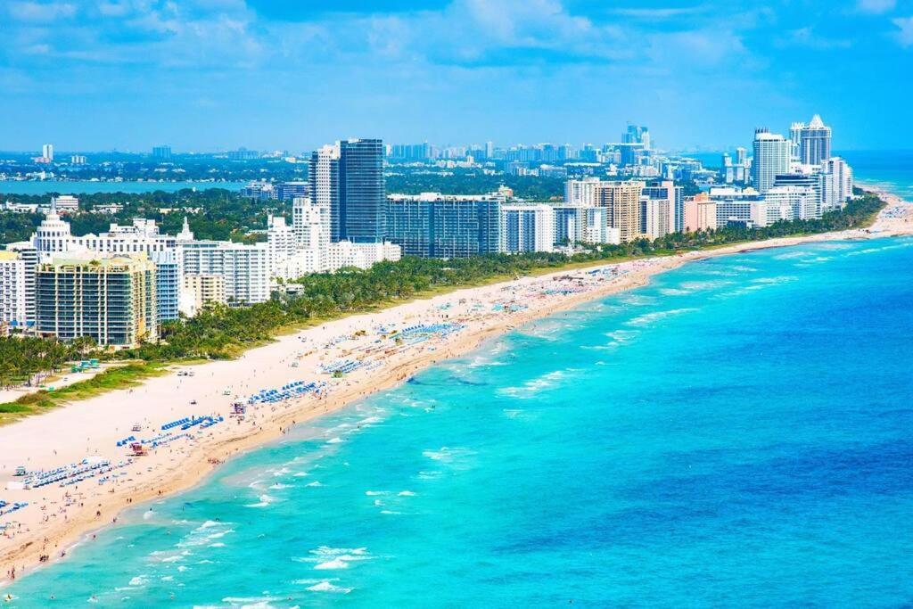 My Lovely Home In Miami 15 Minutes From The Beach Exterior photo